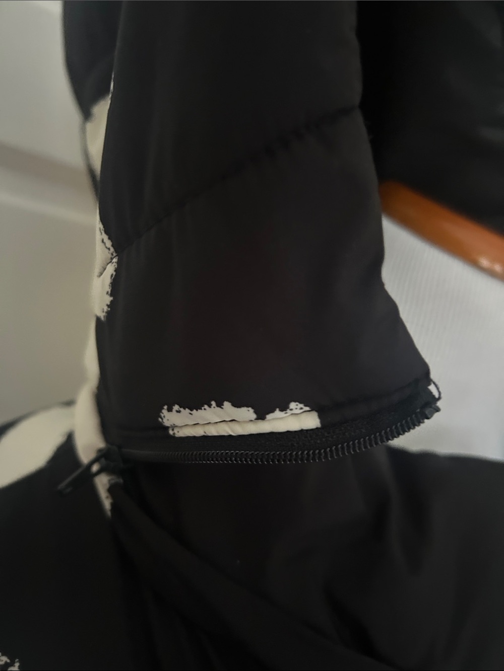 Ava & Viv Black Hooded Puffer Jacket with White Floral Print - Picture 10 of 11